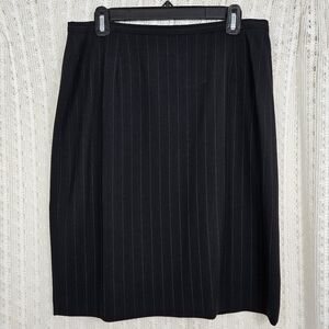 Ann Taylor Black Pinstripe Pencil Skirt Size 12 Vintage